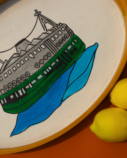 Casa Duniya Hand-Painted Hong Kong Star Ferry Tray Hong Kong Star Ferry Tray