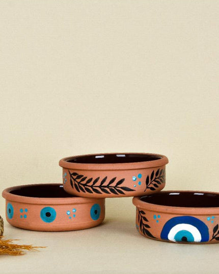 Casa Duniya Handcrafted Serving Bowls Clay Ramekins with Evil Eye Design (set of 3)