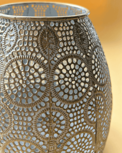 Casa Duniya Silver Metal Candle Holder Styled for Diwali Casbah Candle Holder
