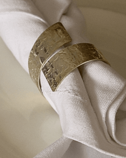 Casa Duniya Silver Napkin Ring Silver Etched Napkin Ring